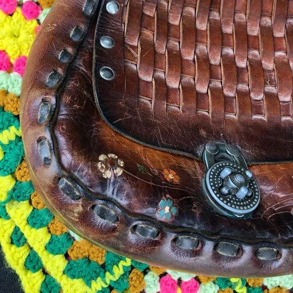 RARE vintage stamped Mexico  basket weave tooled leather shoulder hobo rare gem! - Picture 10 of 16